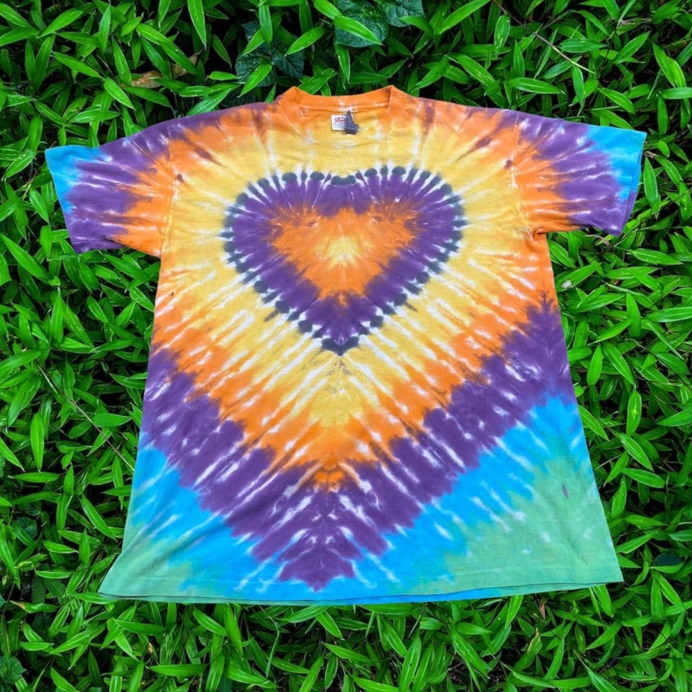 90s Heart Shaped Tie-Dyed Anvil USA  Blue Purple Graphic Cotton Tee X-Large